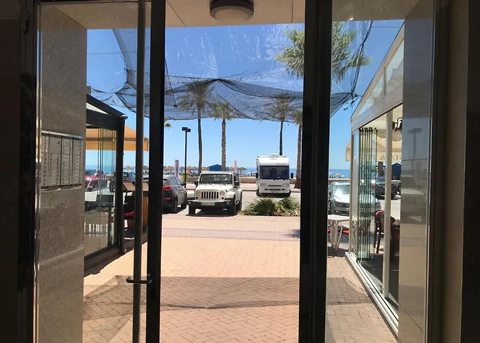 De Lujo En Primera Línea * Fuengirola